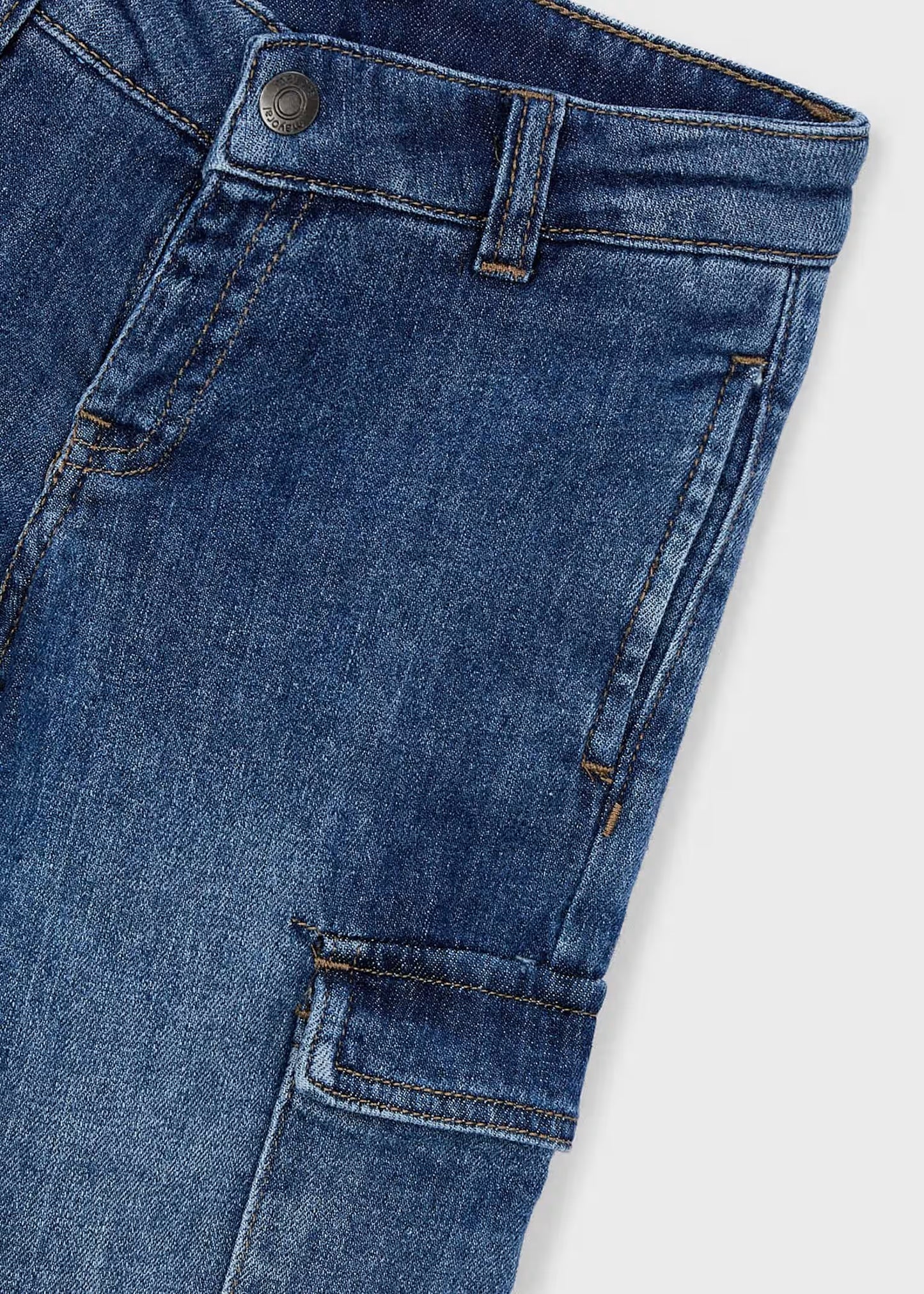 Pantalón de mezclilla cargo niño